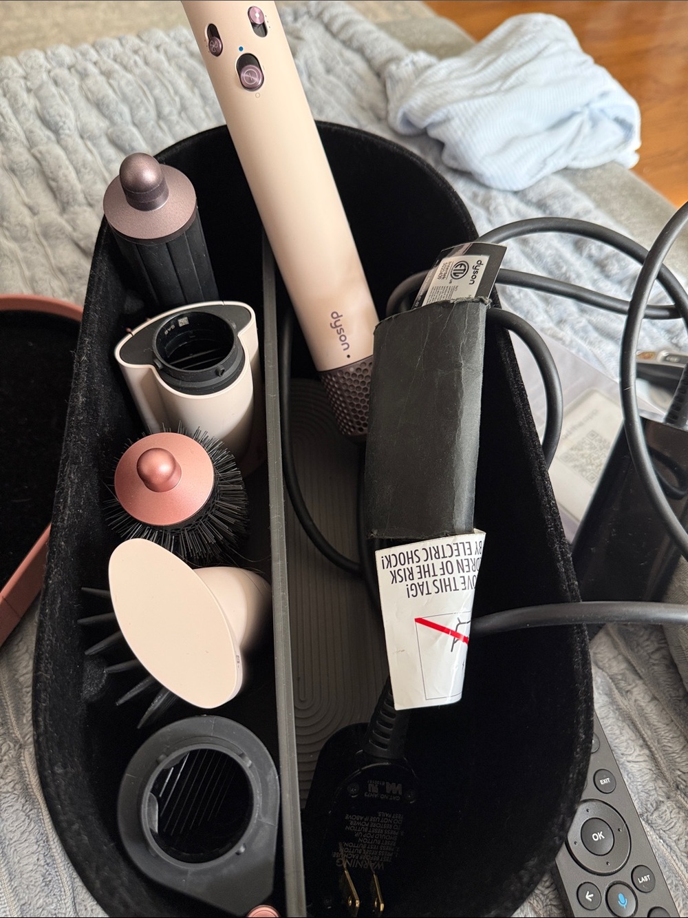 Dyson styling set in pale pink and rose gold